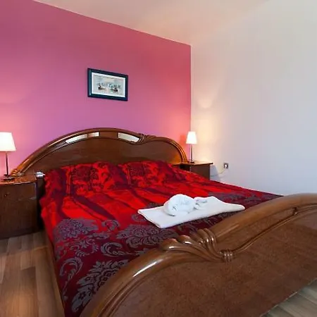 M&s ニヴィーチェ